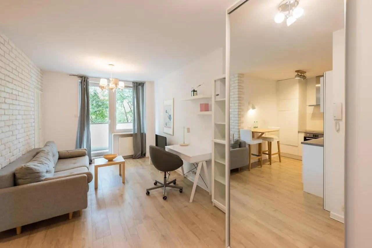 Sluzew Manhattan Place Apartment Warsaw